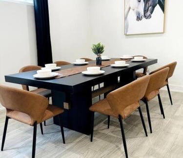 MLK House | Stylish Oasis - Near City Center - Mins 2 Downtown