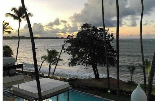 Cabarete Resort | Stylish ocean-front imperial suite. Free transport to and from the airport.