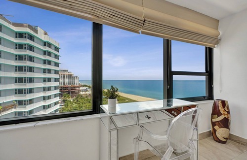 Mid Beach Apartment | Stylish Oceanfront 2 BR 1.5 BA Condo with Resort Amenities, Pools, Gym, Sauna 1402