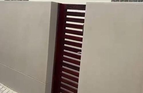 Long Beach Apartment | Stylish one bedroom apartment close to the beach