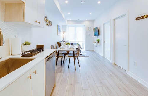 Kitchener Apartment | Stylish Open Concept Condo w/Gym