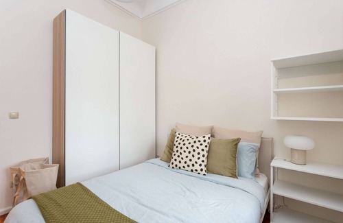Alto do Pina Apartment | Stylish Peaceful Room | Shared Apartment