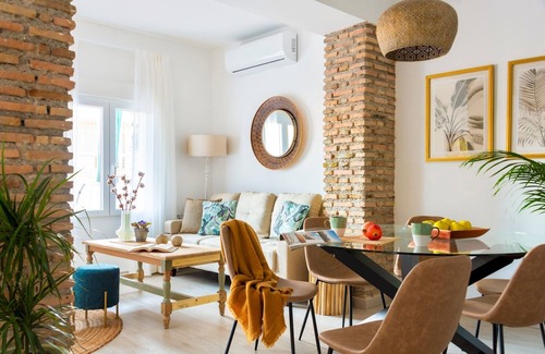 Centro - Sagrario Apartment | Stylish Penthouse with Terrace. Mano de Hierro