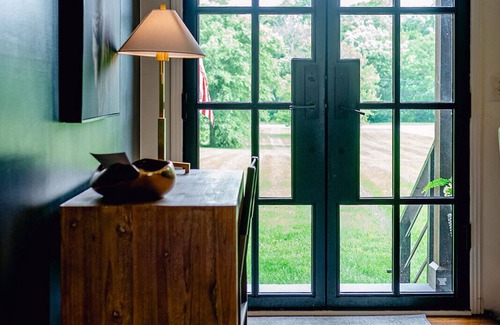 Franklin House | Stylish private home, 1 mile from Historic Downtown Franklin, TN