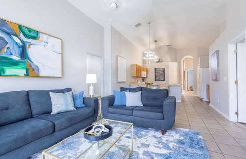 Solana House | Stylish Resort Villa: 5bd - Disney - Games - Golf