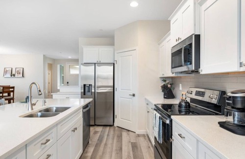 Cottonwood House | Stylish Revival Retreat w/Hot Tub & Fire Pit