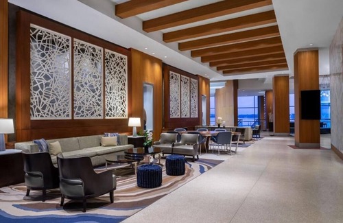 National Harbor House | Stylish Room in Unique Hotel w/Potomac River Views – Perfect Family Getaway