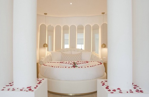 Bavaro Hotel | Stylish Seaside Retreat: Platinum Suite Tranquility at Grand Bavaro Princess