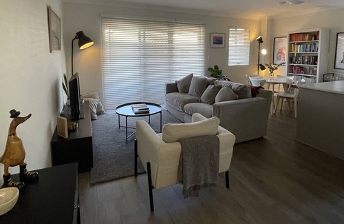 Chippendale Apartment | Stylish & spacious 2bed 2floor apartment w balcony