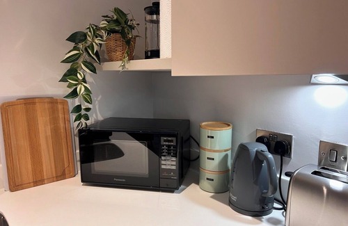 Bracknell Apartment | Stylish Studio Apartment in Bracknell