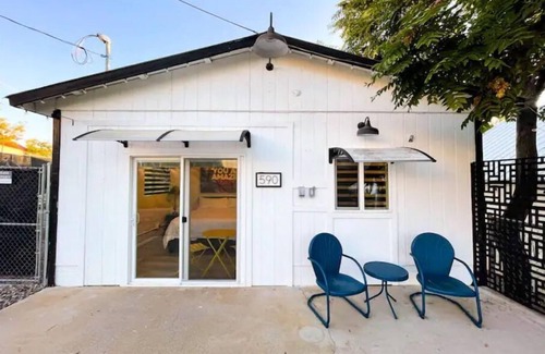 Camp Verde Apartment | Stylish Studio in the Heart of Camp Verde
