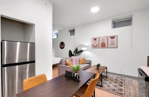 Downtown Louisville Apartment | Stylish Studio w/Free Parking | Medical District