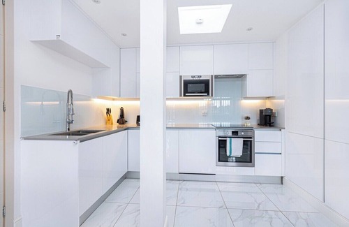Marylebone Apartment | Stylish Three-Bed Flat in Marylebone