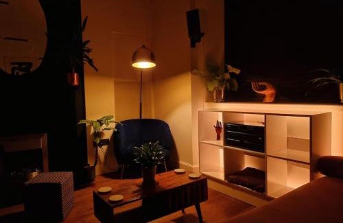 Lerwick Apartment | Stylish three-bedroom house in central Lerwick
