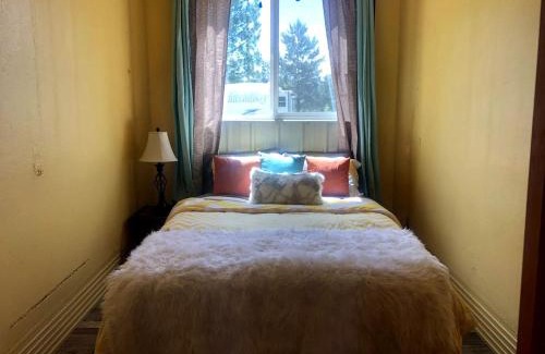 Palisades House | Stylish Tiny House Vacation Rental in Swan Valley, ID near Jackson Hole