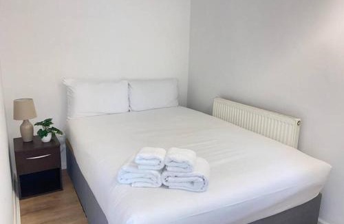 Tottenham Green Apartment | Stylish & Tranquil Flat with Excellent Connections