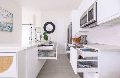 Buena Vista House | Stylish two-bedroom home in Buena Vista with private spa