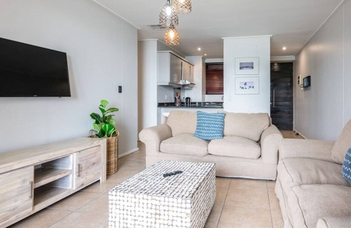 Durban Apartment | Stylish Two Bedroom in Point