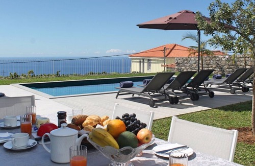 Estreito da Calheta Villa | Stylish villa, sunny Calheta | Calheta Heights
