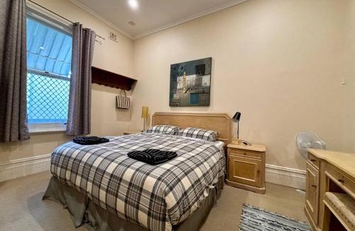 Shenton Park House | Subiaco Heritage House "gem"!
