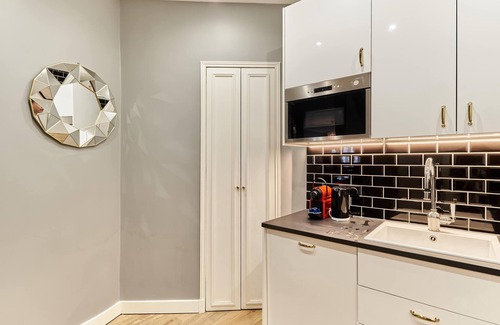 Madeleine Apartment | Sublim Apartment Center of Paris Opera
