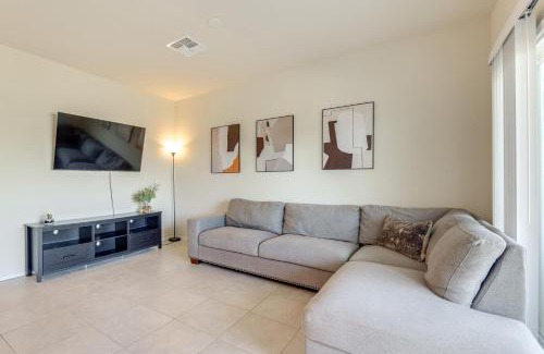 Florence House | Suburban Family Home 7 Mi to Poston Butte Preserve