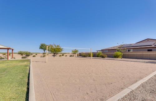 Florence House | Suburban Family Home 7 Mi to Poston Butte Preserve