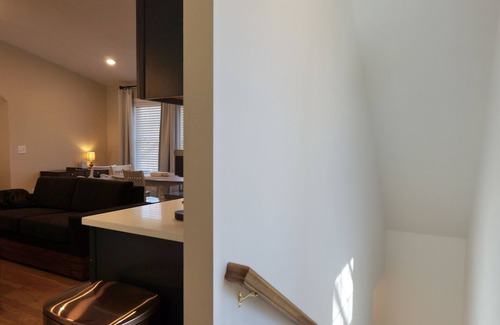 Greer House | Suburban Studio in Prime Area on Large Quiet Lot- GSP Airport, Greer, Greenville
