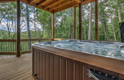 Suches Cabin | Such a View - Mountain Views | Screened In Porch | Game Room
