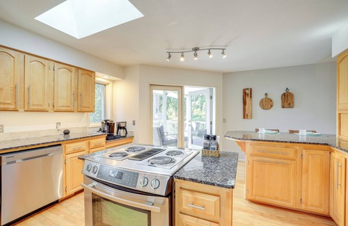 Sudden Valley House | Sudden Valley Home ~ 1 Block to Lake Whatcom!