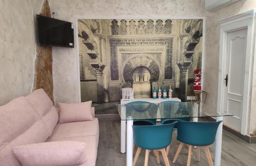 San Andres-San Pablo Apartment | "Sueños de Azahar" Palacio Viana con cochera para vehículos medianos y wifi