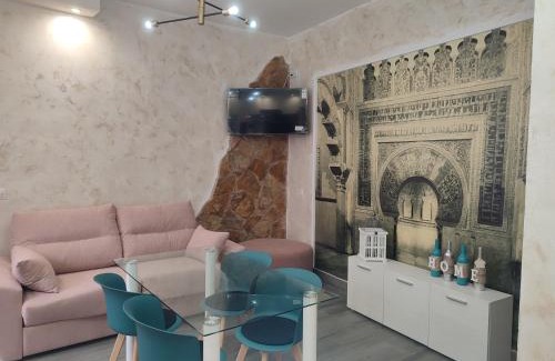 San Andres-San Pablo Apartment | "Sueños de Azahar" Palacio Viana con cochera para vehículos medianos y wifi