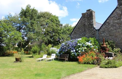 Pleuven House | Sue's cottages