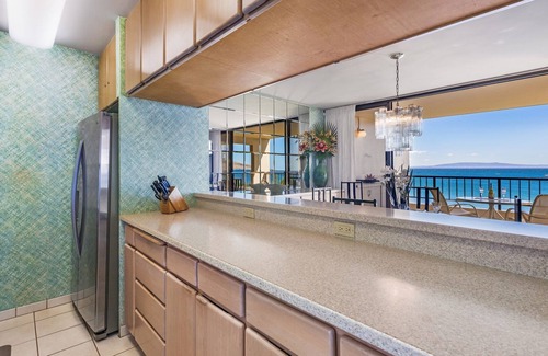 Kihei Condo | Sugar Beach PH35 Amazing Front Row Oceanviews and a Beautiful Direct Beachfront Condo Home