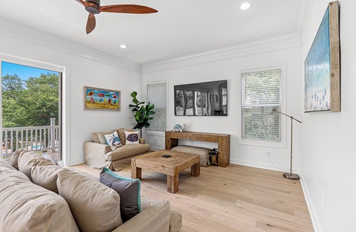 Atlantic Beach House | Sugar Hill Luxurious Beach House in the Black Pearl