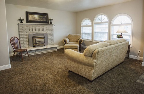 Sugar City House | Sugar House- 75 miles to West Yellowstone and Jackson Hole, WY.