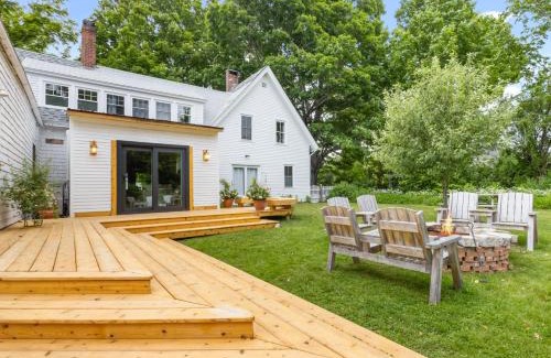 Lamoine House | Sugar Maple Farm near Acadia - 5 Bedrooms, 5 Beds with FirePit and Large Deck