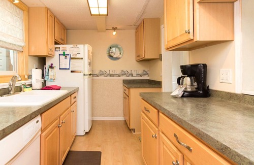 Geneseo Cottage | Sugar Maple Shores:"Lake Views from Nearly Every Room are Breathtaking"