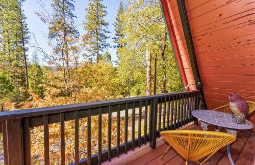 Oakhurst House | Sugar Pine Haus- A Frame Cabin w/Hot Tub