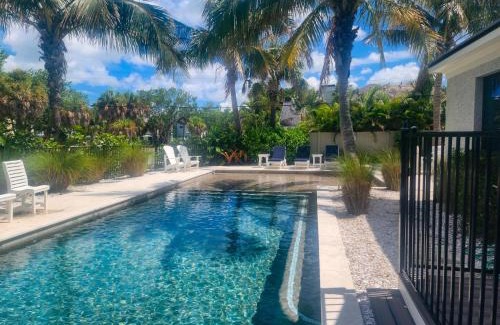 Siesta Key Village House | Sugar Sand Cottage