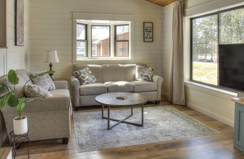 Brainerd Cottage | Sugarbush Creek Cottage on Round Lake, Gull Lake Chain
