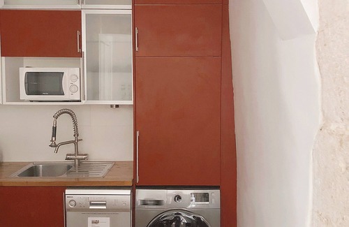 Arsenal Apartment | Suit Du Lion/AC Historic Flat, Marais, 4-5 Guests