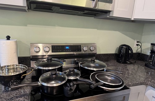 West Philadelphia Apartment | Suitable 2-bedroom apartment with AC in Philadelphia