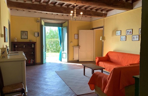 Valgiano House | Suitable for big family or friends group to enjoy holiday in Tuscany