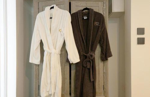 Pen-y-cae Apartment | Suite 10 - Sleeping Giant Hotel - Pen Y Cae Inn