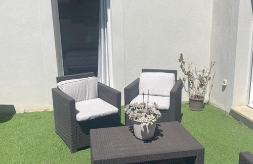 Manosque House | Suite 16m2 indépendante dans villa