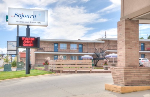 Rapid City Apartment | Suite 212 - 1BR with 1 Bed | 1 Bed, 1 Bath
