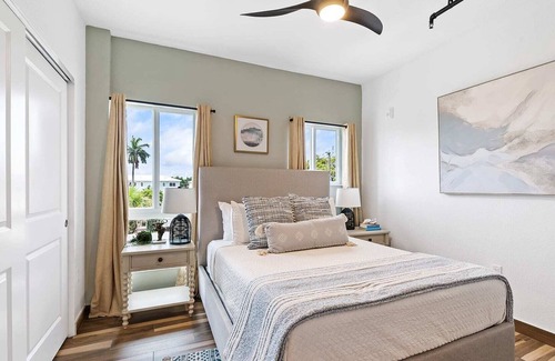 Wilton Manors Apartment | Suite 301: 2 Bed/2Bath: Heated Pool, Gym, Dock