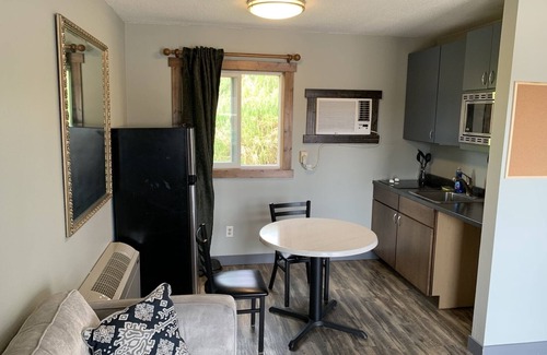 Rapid City Apartment | Suite 307 - 1BR Apartment | 1 Bed, 1 Bath
