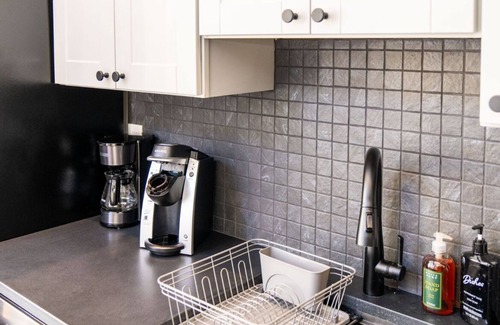 Center City East Apartment | Suite 45 One Bedroom Apartment in Historic Old City Philadelphia